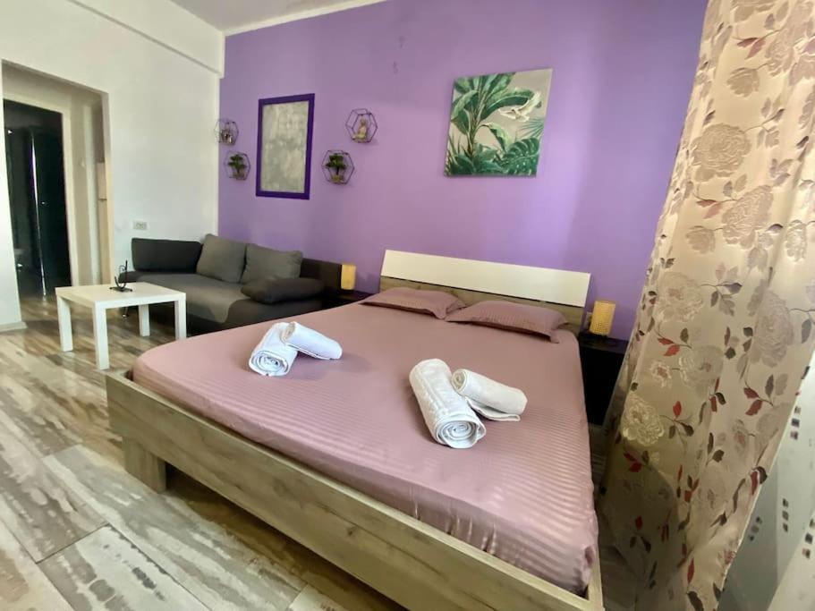 Purple Ultracentral Old Town דירה בוקרשט